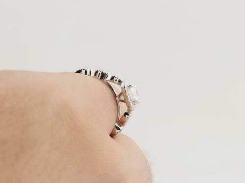 1 Carat Round Cut Diamond Wedding Ring, Halo Engagement Ring For Women, Christmas Gifts