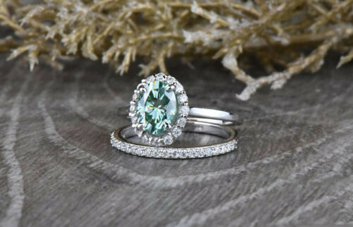 2.5 Carat Green Oval Cut Diamond Engagement Ring For Women, Wedding Ring