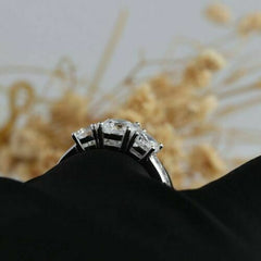 1.5 Carat Round Cut Diamond Engagement Ring for Women, Three Stone Ring, Wedding Ring, Christmas Gifts