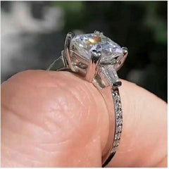 2.5 Carat Princess Cut Diamond Engagement Ring for Women, Three Stone Ring, Wedding Ring, Christmas Gifts