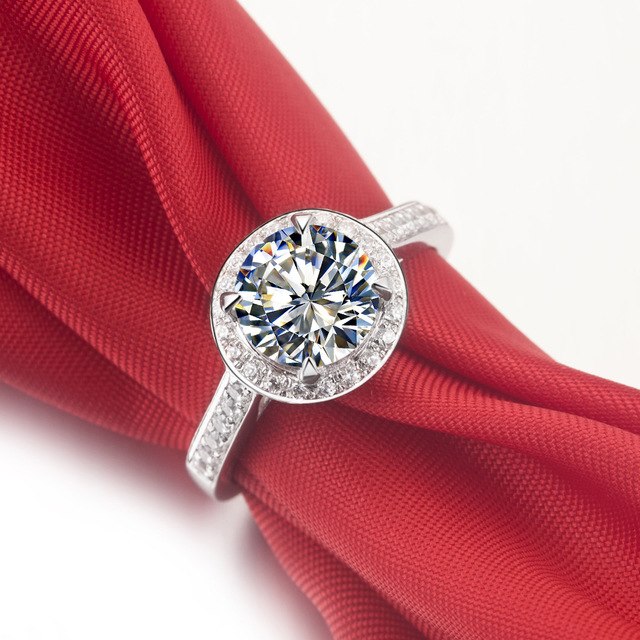 1 Carat Round Cut Diamond Engagement Ring for Women, Halo Ring, Wedding Ring