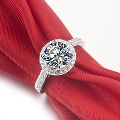 1 Carat Round Cut Diamond Engagement Ring for Women, Halo Ring, Wedding Ring
