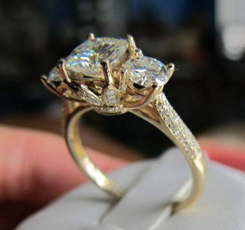 2.5 Carat Round Cut Diamond Engagement Ring for Women, Three Stone Ring, Wedding Ring