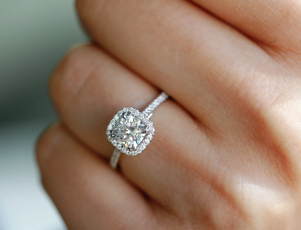 2 Carat Cushion Cut Diamond Engagement Ring for Women, Wedding Ring